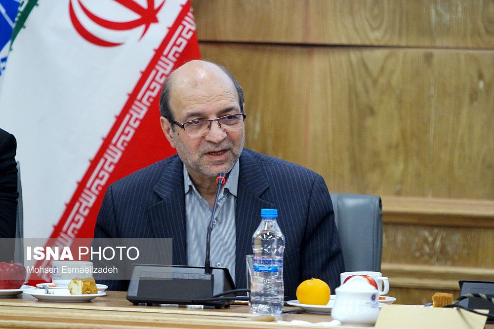 رییس کمیسیون گردشگری اتاق بازرگانی خراسان رضوی:  میانگین قیمت ارائه خدمات به گردشگر در مشهد 20 دلار است